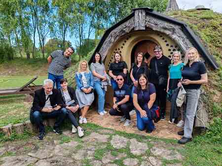 IMG-e6197e3e04c7bf94fb65b66ba6503284-V